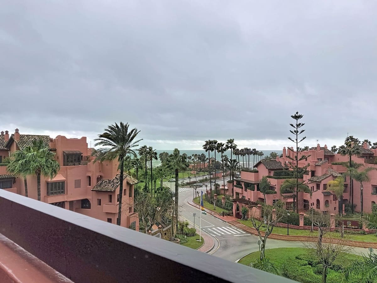 3 camera da letto Appartamento sulla Spiaggia in vendita in Costalita con piscina garage - 1.075.000 € (Rif: 9699198)