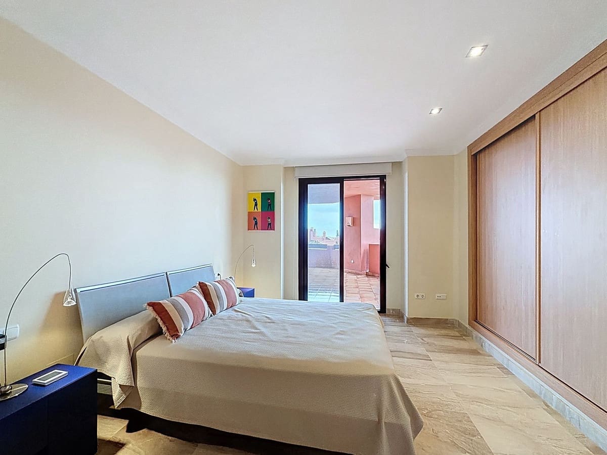 3 bedroom Beach Apartment for sale in Costalita with pool garage - € 1,075,000 (Ref: 9699198)