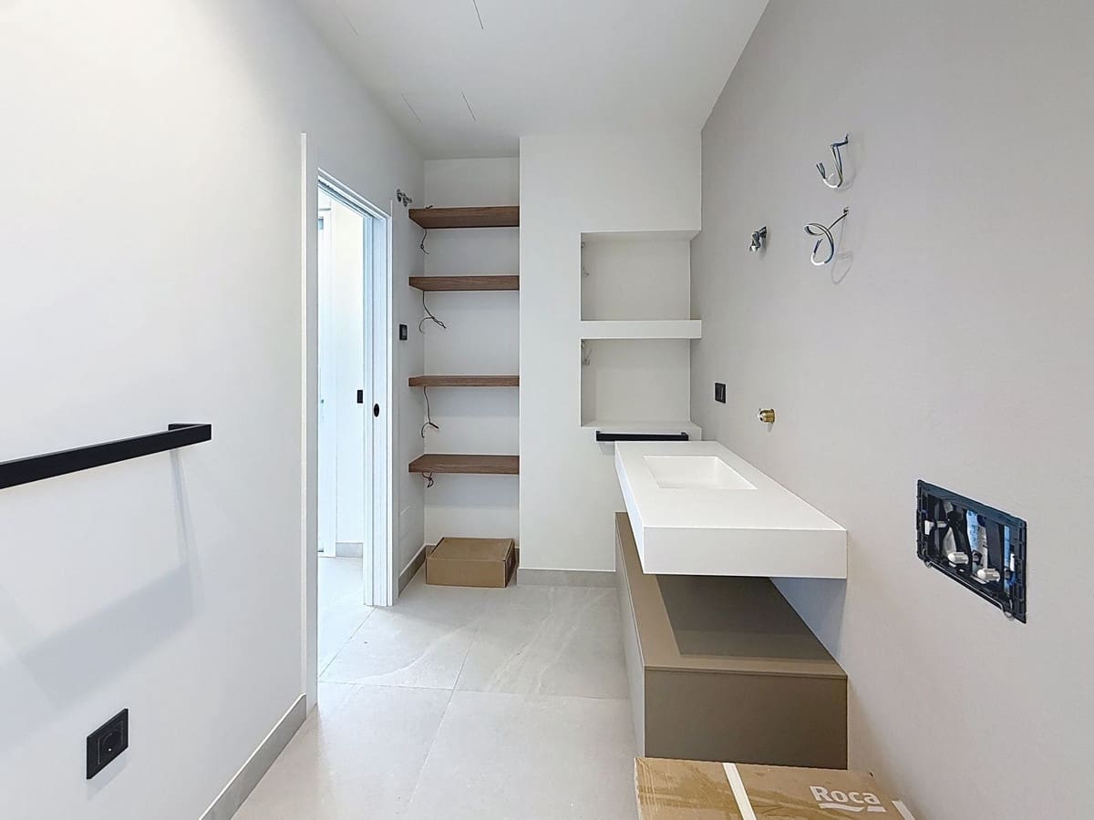 4 bedroom Villa for sale in Casares with pool - € 2,100,000 (Ref: 9699200)