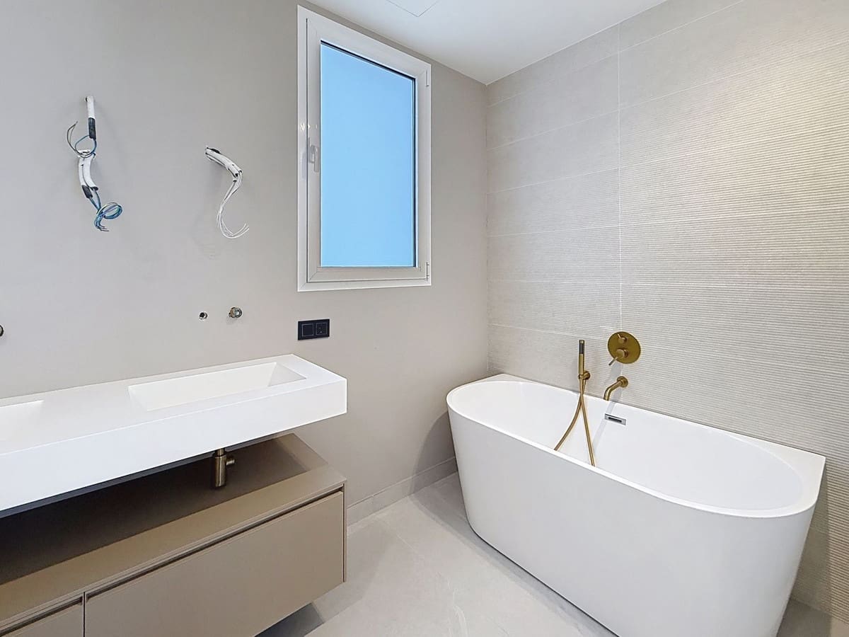 4 slaapkamer Villa te koop in Casares met zwembad - € 2.100.000 (Ref: 9699200)