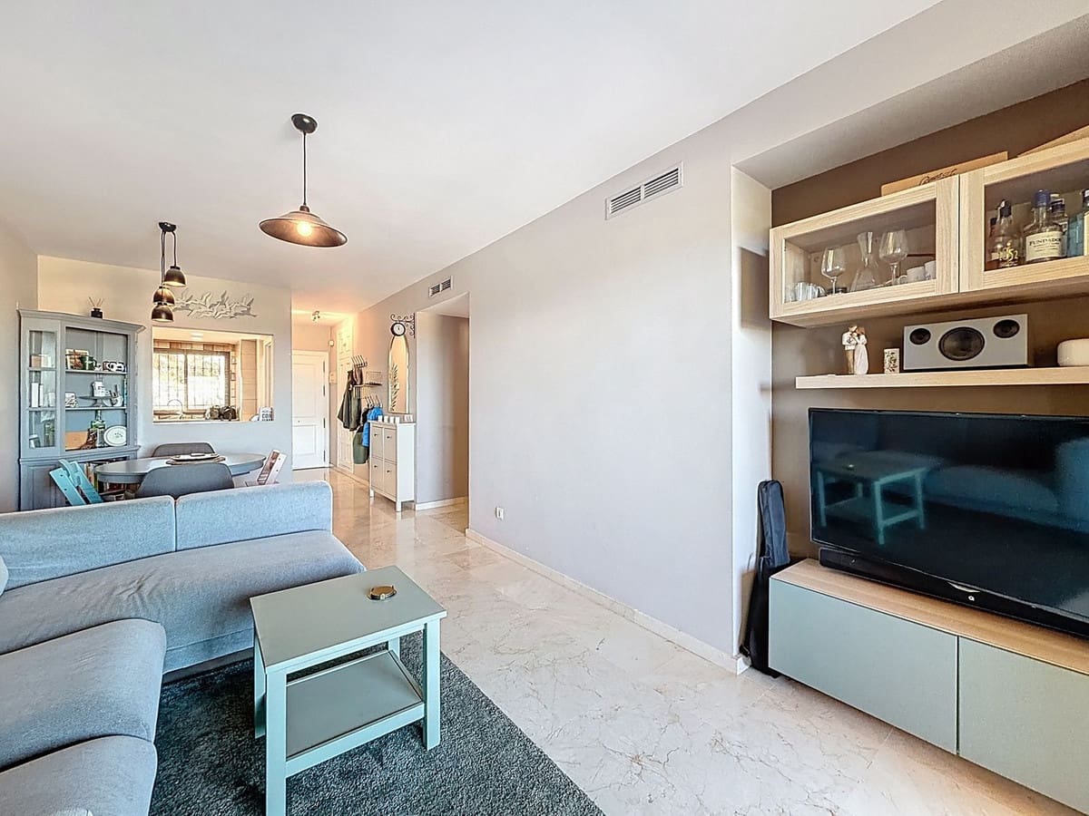 2 chambre Appartement à vendre à New Golden Mile avec piscine garage - 299 000 € (Ref: 9699201)