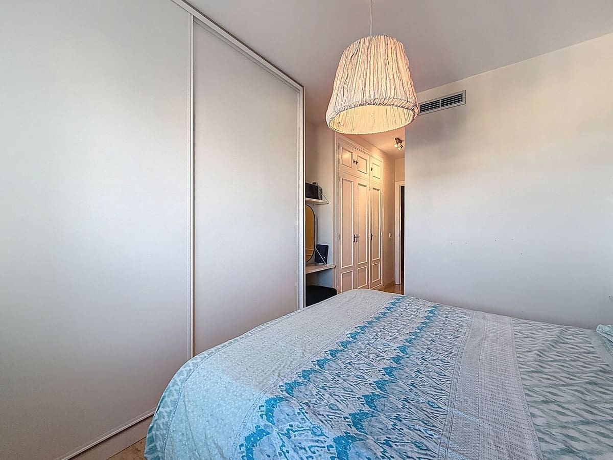 2 chambre Appartement à vendre à New Golden Mile avec piscine garage - 299 000 € (Ref: 9699201)