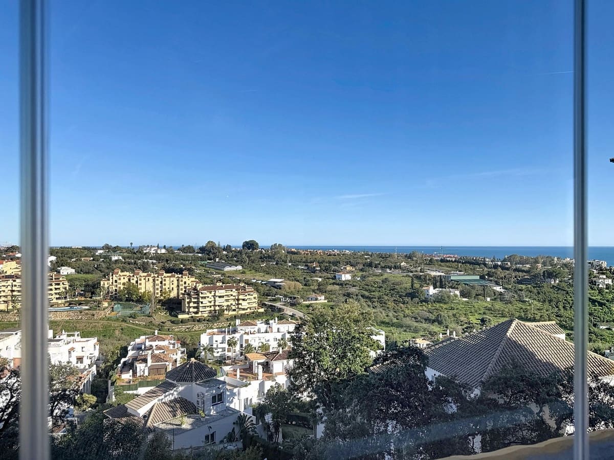 2 chambre Appartement à vendre à New Golden Mile avec piscine garage - 299 000 € (Ref: 9699201)