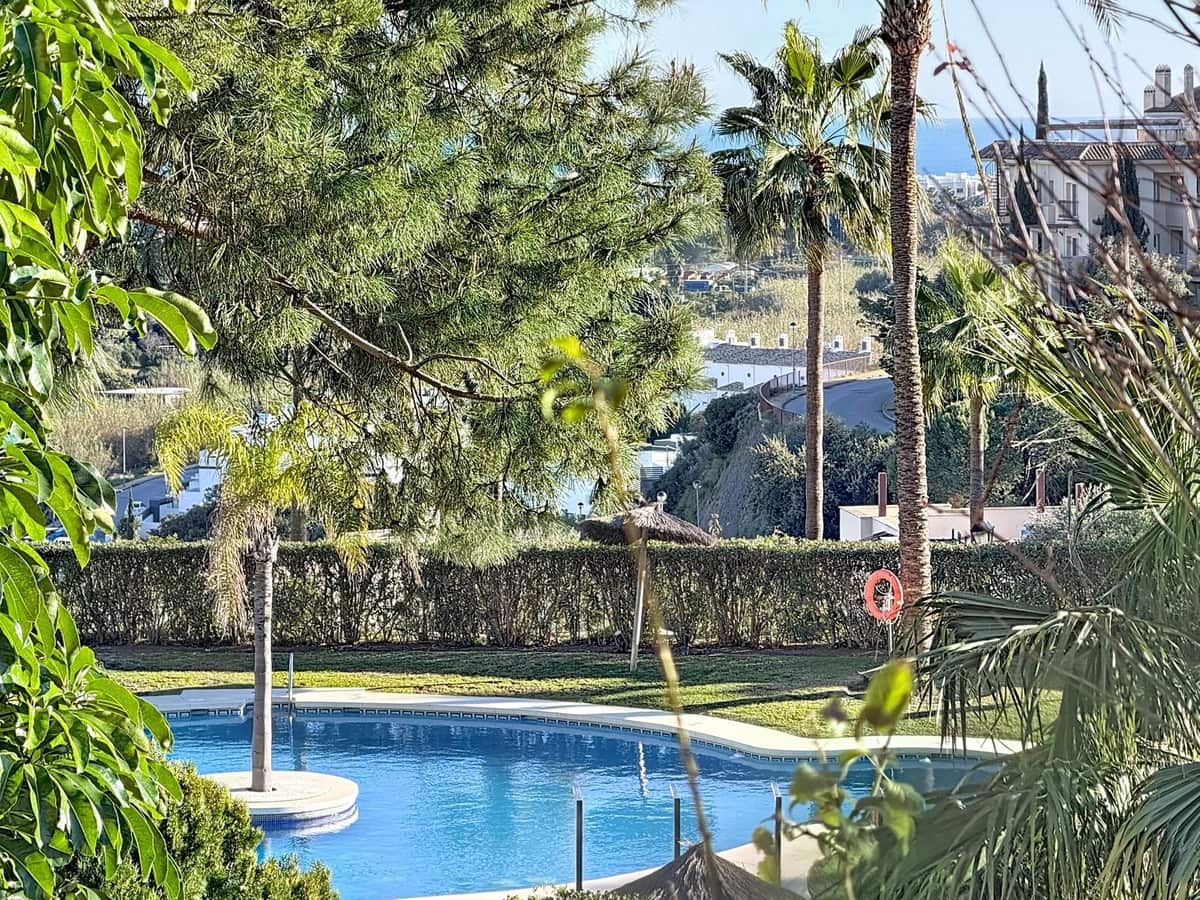 2 chambre Appartement à vendre à New Golden Mile avec piscine garage - 299 000 € (Ref: 9699201)