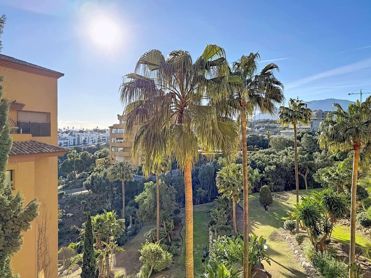 2 chambre Appartement à vendre à New Golden Mile avec piscine garage - 299 000 € (Ref: 9699201)