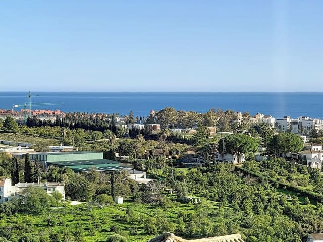 2 chambre Appartement à vendre à La Concha - Resina Golf, Estepona avec piscine garage - 299 000 € (Ref: 9699201)
