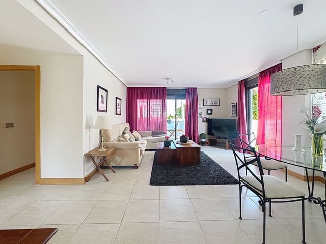 2 Zimmer Apartment zu verkaufen in La Concha - Resina Golf, Estepona mit Pool Garage - 439.000 € (Ref: 9699202)