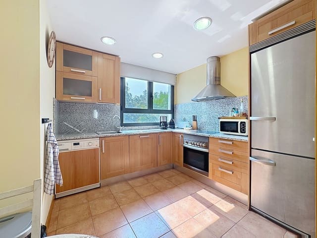 2 chambre Appartement à vendre à La Concha - Resina Golf, Estepona avec piscine garage - 439 000 € (Ref: 9699202)