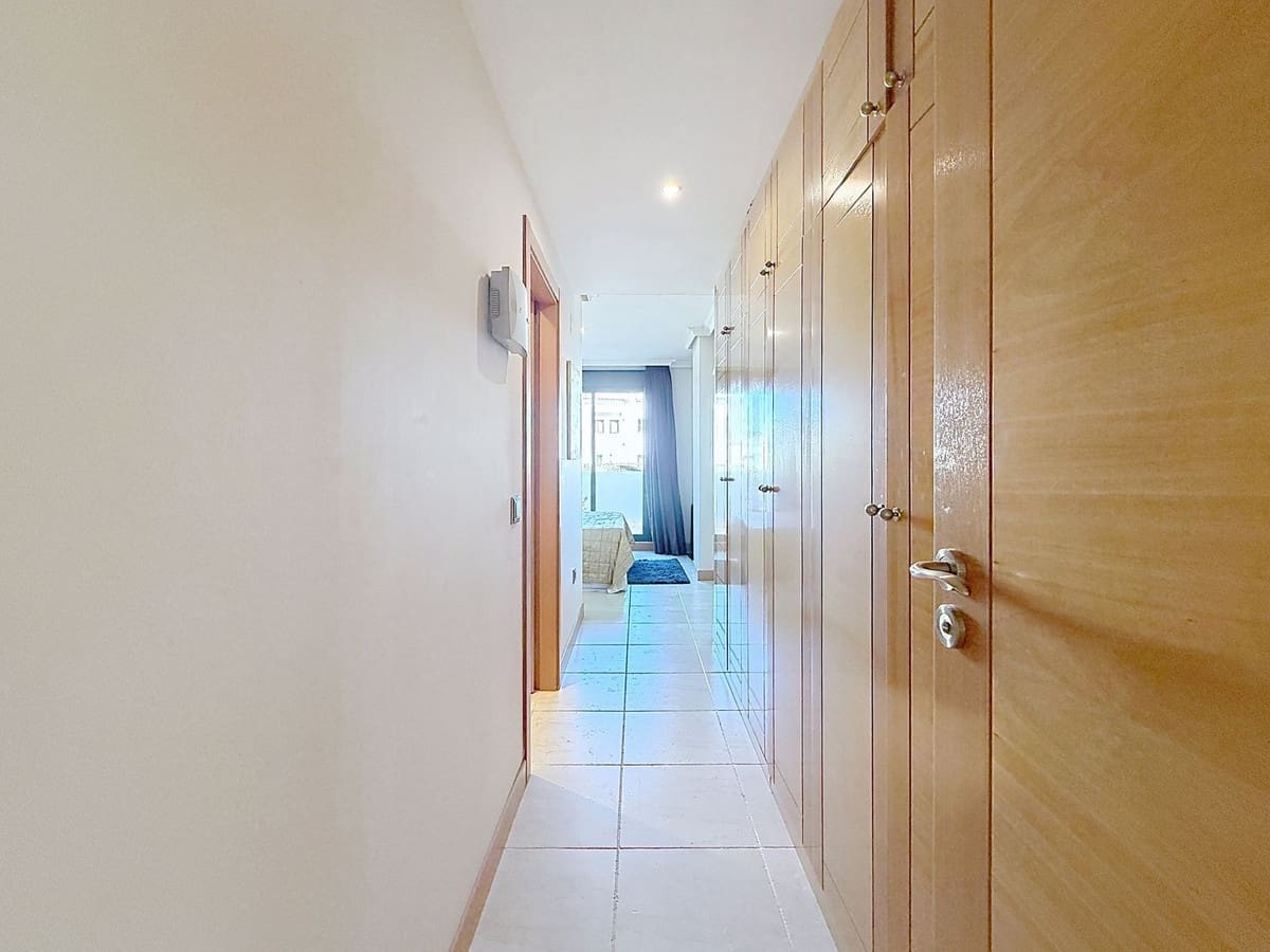 2 soveværelse Lejlighed til salg i Estepona med swimmingpool garage - € 419.000 (Ref: 9699202)