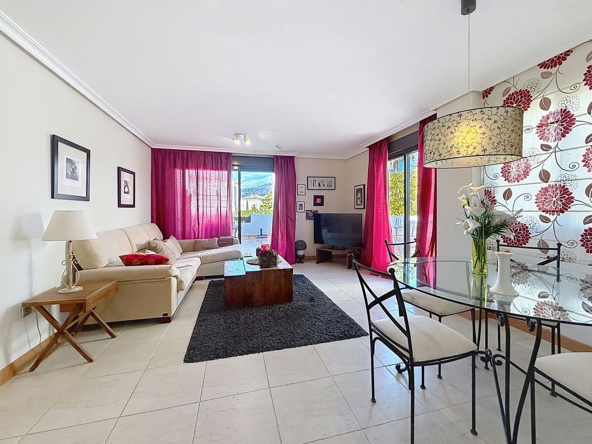 2 soveværelse Lejlighed til salg i Estepona med swimmingpool garage - € 419.000 (Ref: 9699202)