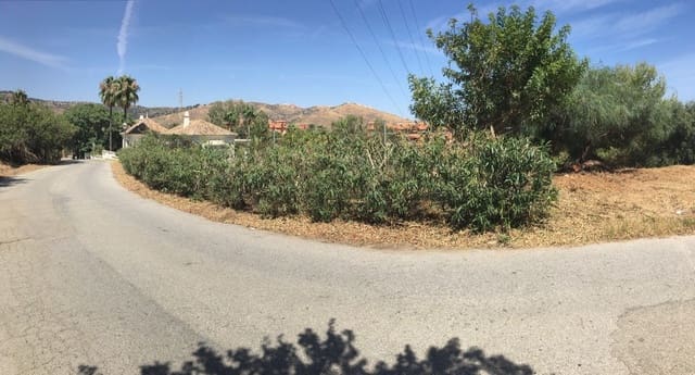 Terrain à Bâtir à vendre à Hacienda Las Chapas, Marbella - 440 000 € (Ref: 9699203)