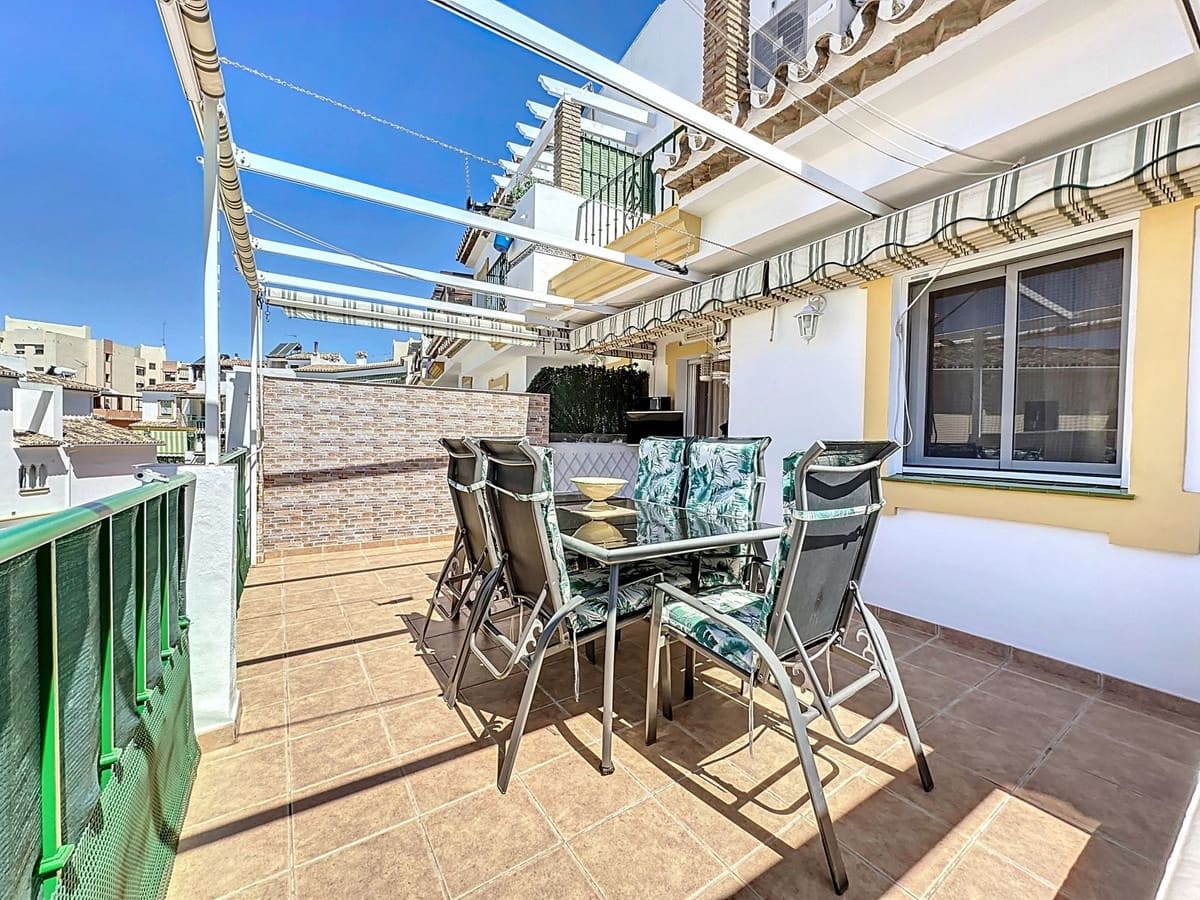 3 bedroom Townhouse for sale in Estepona - € 690,000 (Ref: 9699205)