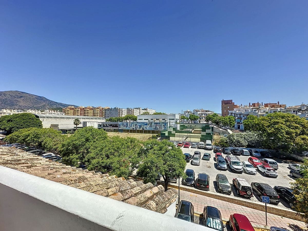 3 bedroom Townhouse for sale in Estepona - € 690,000 (Ref: 9699205)