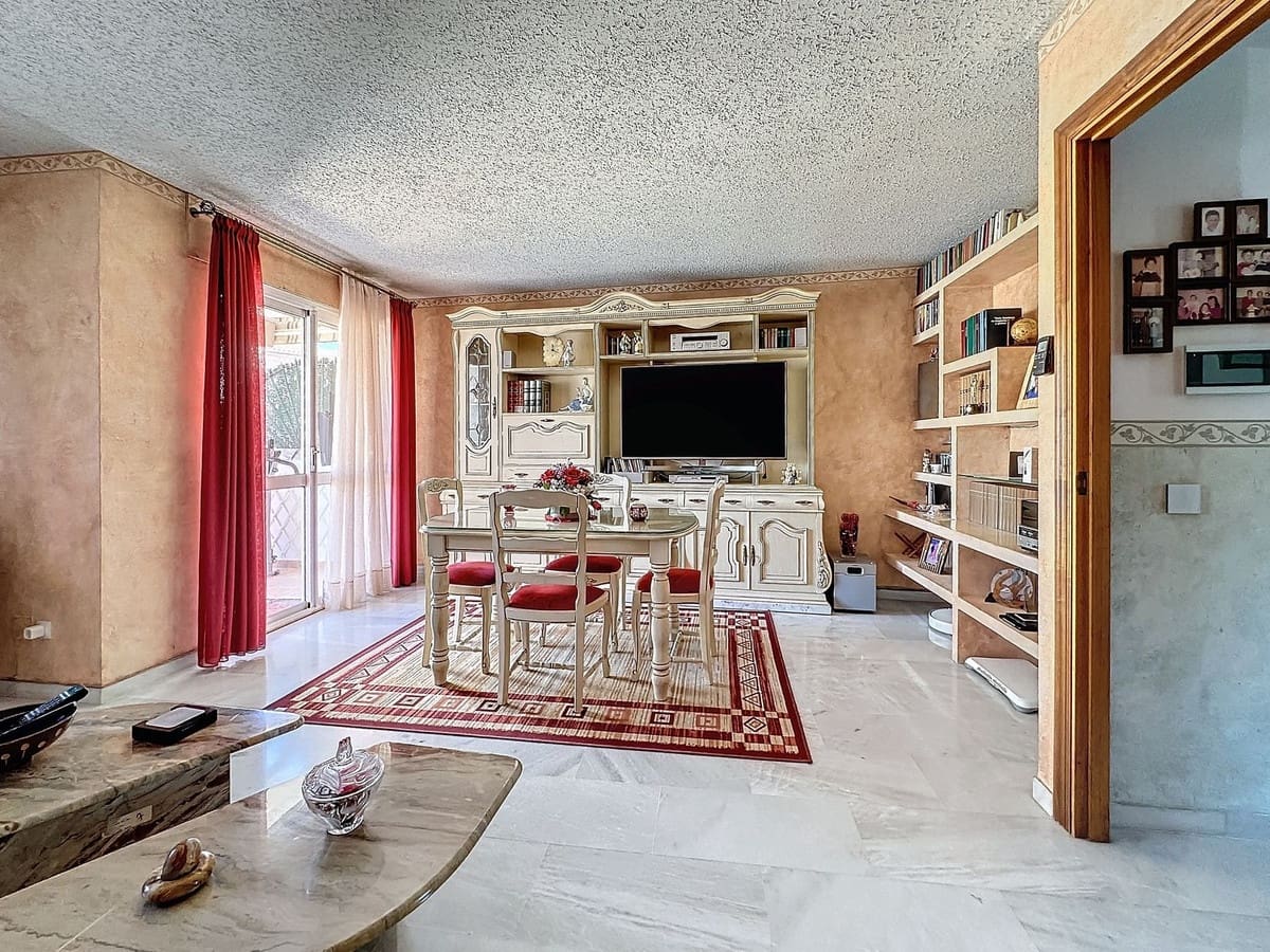 3 Zimmer Haus zu verkaufen in Estepona - 690.000 € (Ref: 9699205)