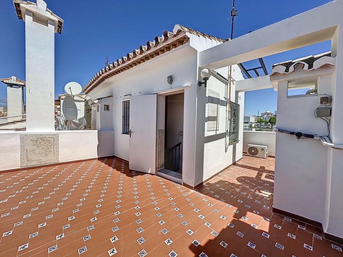 3 Zimmer Haus zu verkaufen in Estepona - 690.000 € (Ref: 9699205)