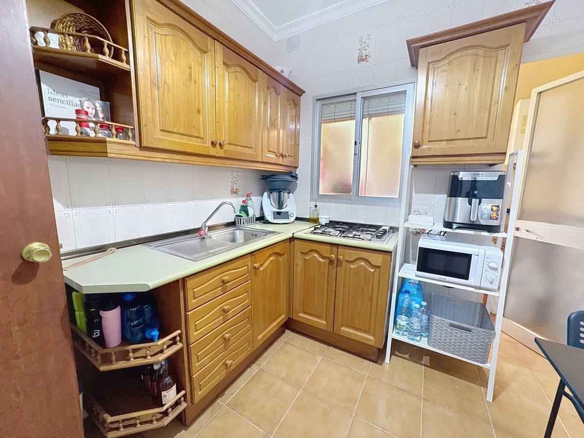 5 sovrum Lägenhet till salu i Estepona - 565 000 € (Ref: 9699206)