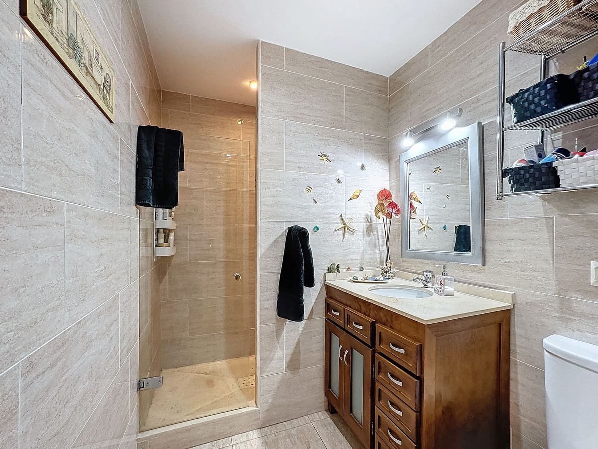 5 soveværelse Lejlighed til salg i Estepona - € 565.000 (Ref: 9699206)