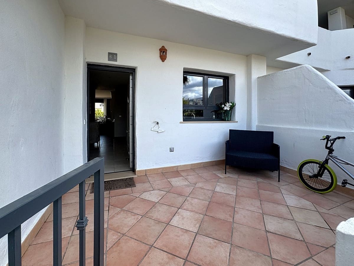 3 quarto Apartamento para venda em Estepona com piscina garagem - 485 000 € (Ref: 9699207)