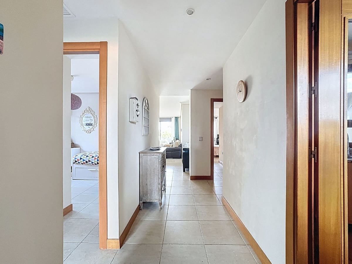 3 quarto Apartamento para venda em Estepona com piscina garagem - 485 000 € (Ref: 9699207)