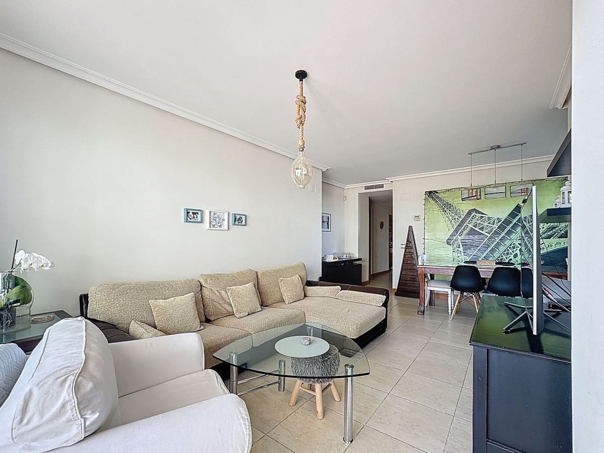 3 quarto Apartamento para venda em Estepona com piscina garagem - 485 000 € (Ref: 9699207)