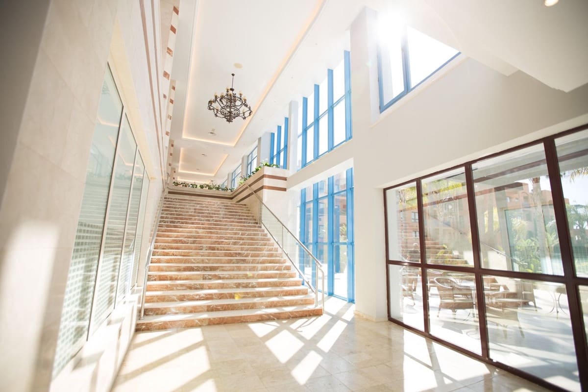 1 camera da letto Appartamento in vendita in New Golden Mile con piscina garage - 159.900 € (Rif: 9699208)