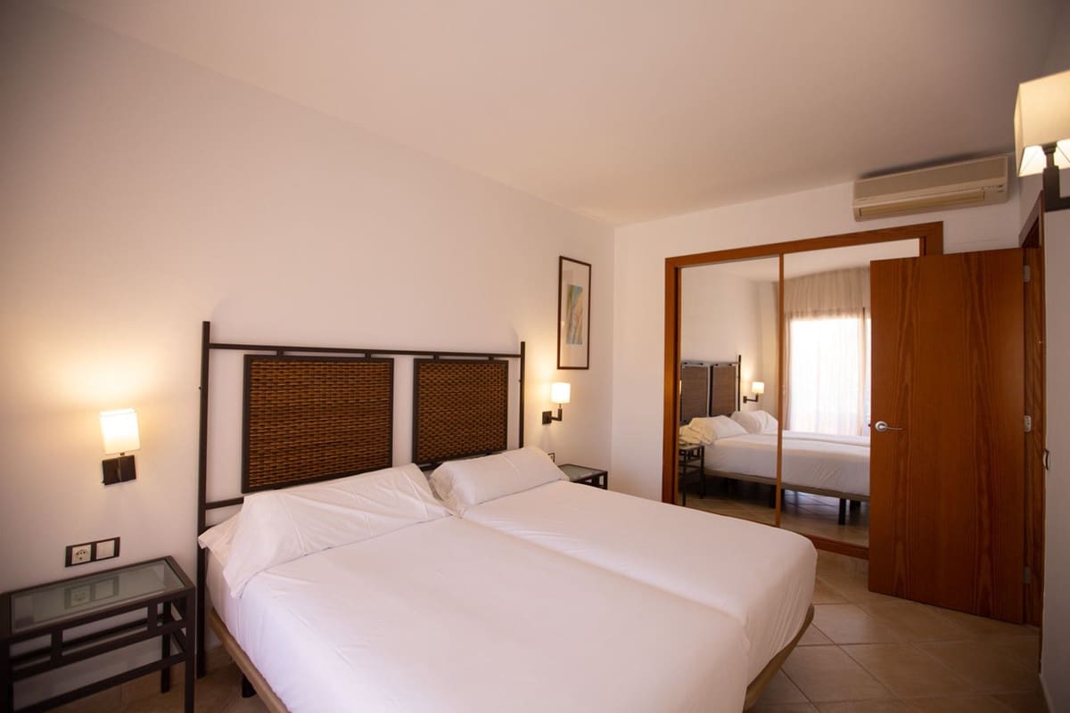 1 camera da letto Appartamento in vendita in New Golden Mile con piscina garage - 159.900 € (Rif: 9699208)