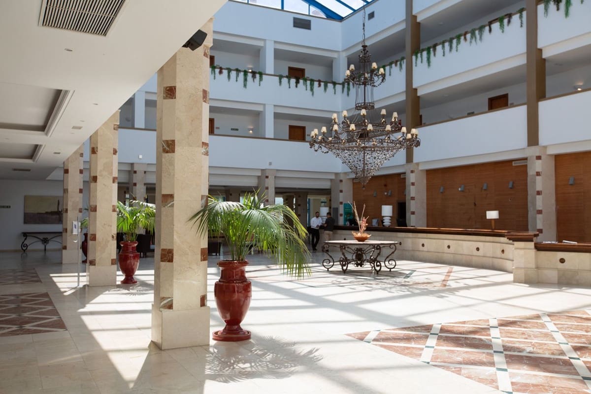 1 camera da letto Appartamento in vendita in New Golden Mile con piscina garage - 159.900 € (Rif: 9699208)