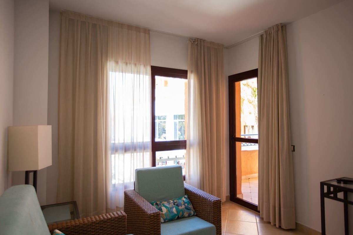 1 bedroom Apartment for sale in New Golden Mile with pool garage - € 159,900 (Ref: 9699208)