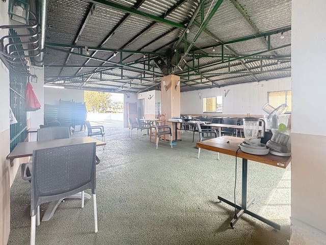 Restaurang/Bar till salu i Nueva Atalaya, Estepona - 550 000 € (Ref: 9699210)