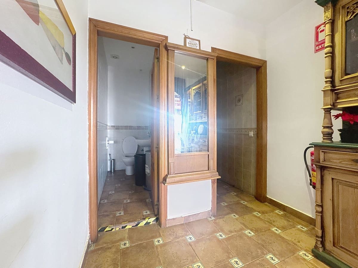 Restaurant/Bar til salg i Estepona - € 550.000 (Ref: 9699210)
