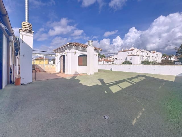 Restaurang/Bar till salu i Nueva Atalaya, Estepona - 550 000 € (Ref: 9699210)