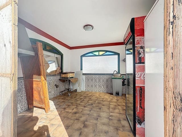 Restaurang/Bar till salu i Nueva Atalaya, Estepona - 550 000 € (Ref: 9699210)