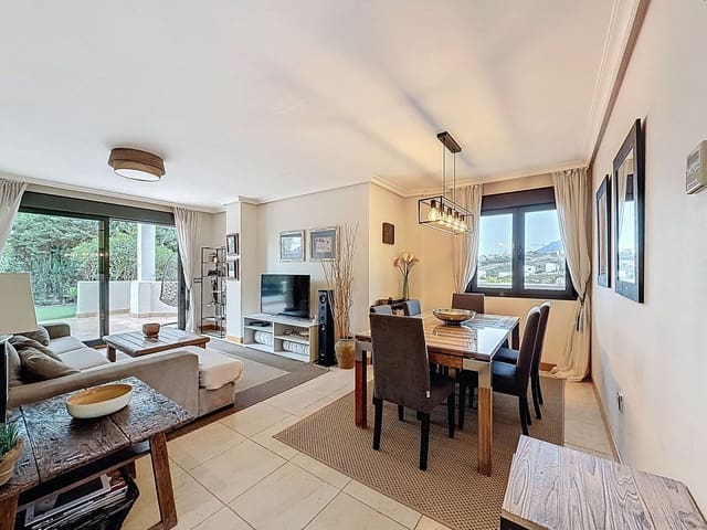 3 soverom Leilighet til salgs i La Concha - Resina Golf, Estepona med svømmebasseng garasje - € 949 000 (Ref: 9756255)