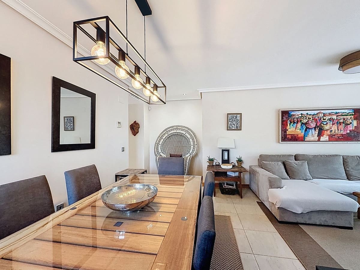 3 slaapkamer Appartement te koop in Estepona met zwembad garage - € 949.000 (Ref: 9756255)