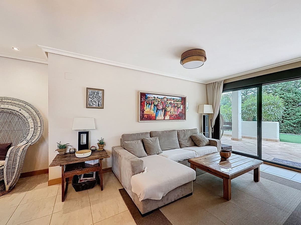 3 slaapkamer Appartement te koop in Estepona met zwembad garage - € 949.000 (Ref: 9756255)
