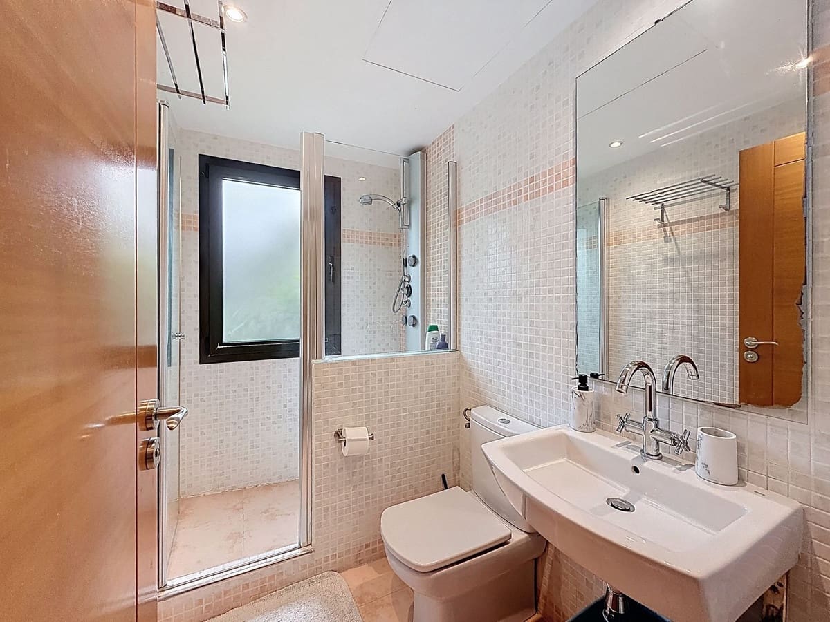 3 slaapkamer Appartement te koop in Estepona met zwembad garage - € 949.000 (Ref: 9756255)