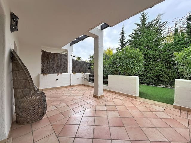 3 slaapkamer Appartement te koop in La Concha - Resina Golf, Estepona met zwembad garage - € 949.000 (Ref: 9756255)