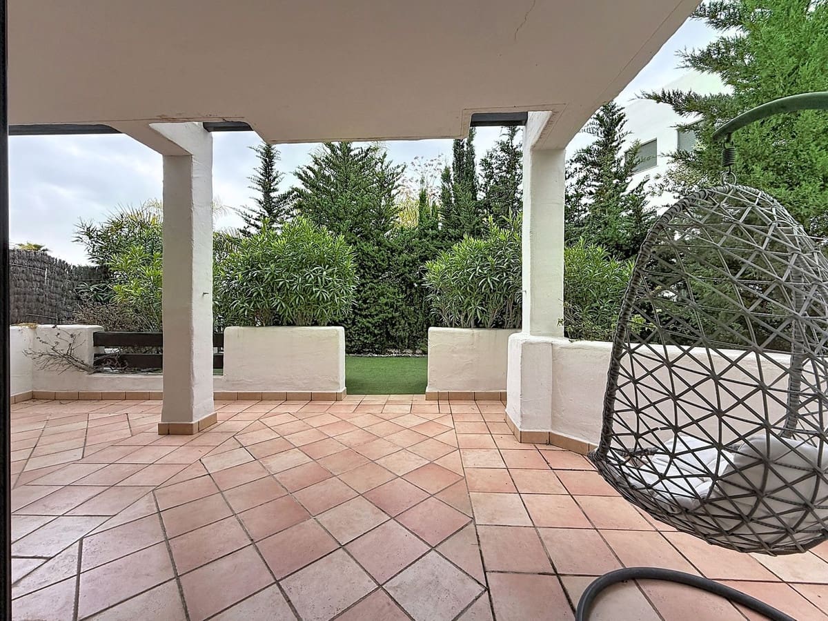 3 slaapkamer Appartement te koop in Estepona met zwembad garage - € 949.000 (Ref: 9756255)