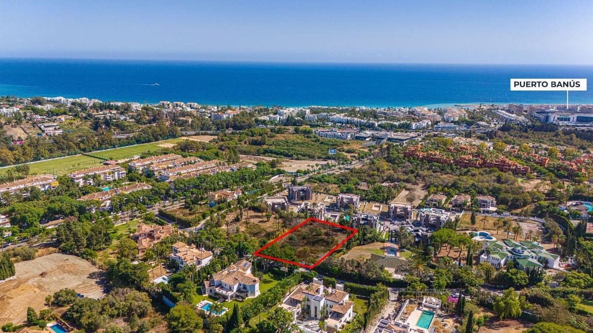 Tontti myytävänä paikassa Puerto Banus - 5 250 000 € (Ref: 9778937)