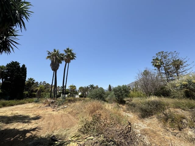 Byggegrund til salg i Puerto Banus, Marbella - € 5.250.000 (Ref: 9778937)