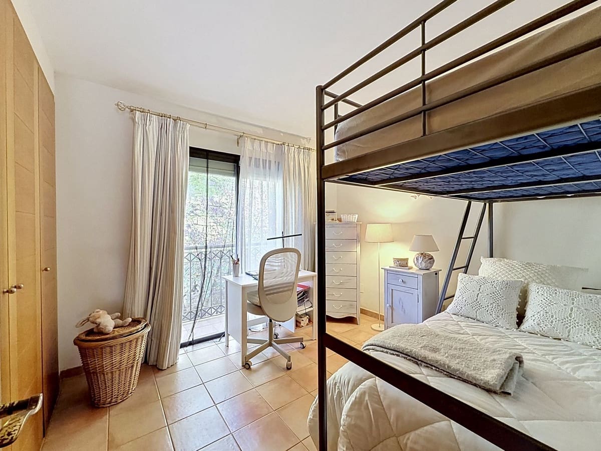 2 soveværelse Lejlighed til salg i Rio Real med swimmingpool garage - € 485.000 (Ref: 9829630)