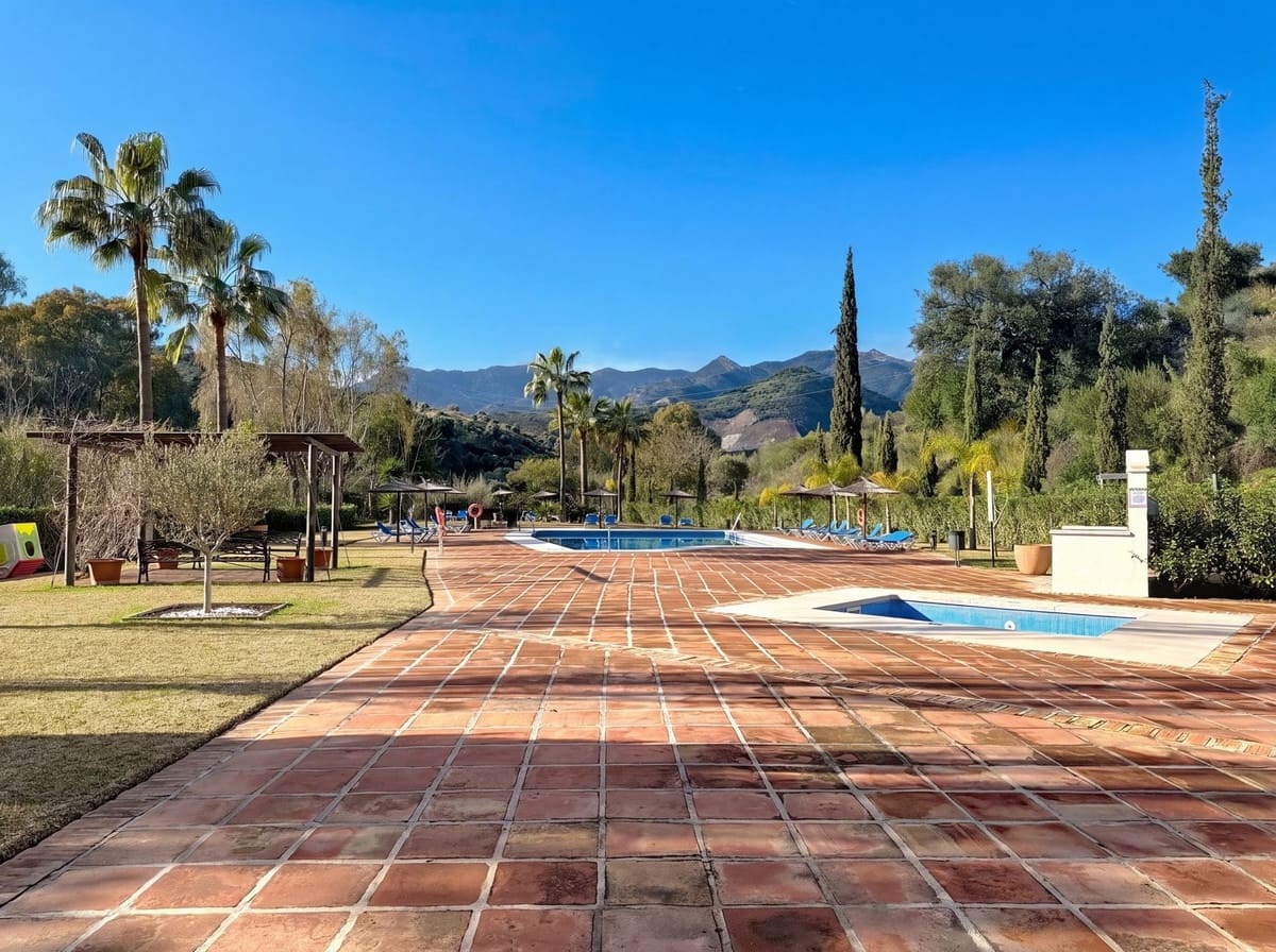 2 soveværelse Lejlighed til salg i Rio Real med swimmingpool garage - € 485.000 (Ref: 9829630)