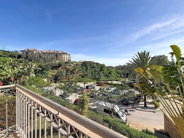 2 bedroom Apartment for sale in Río Real, Marbella with pool garage - € 485,000 (Ref: 9829630)