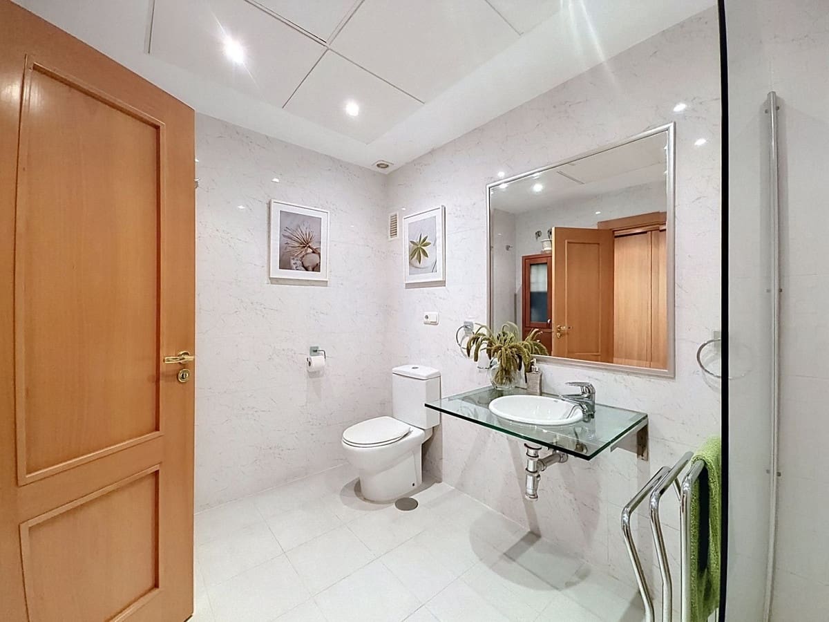 4 bedroom Apartment for sale in Guadalmansa with pool garage - € 896,000 (Ref: 9877592)