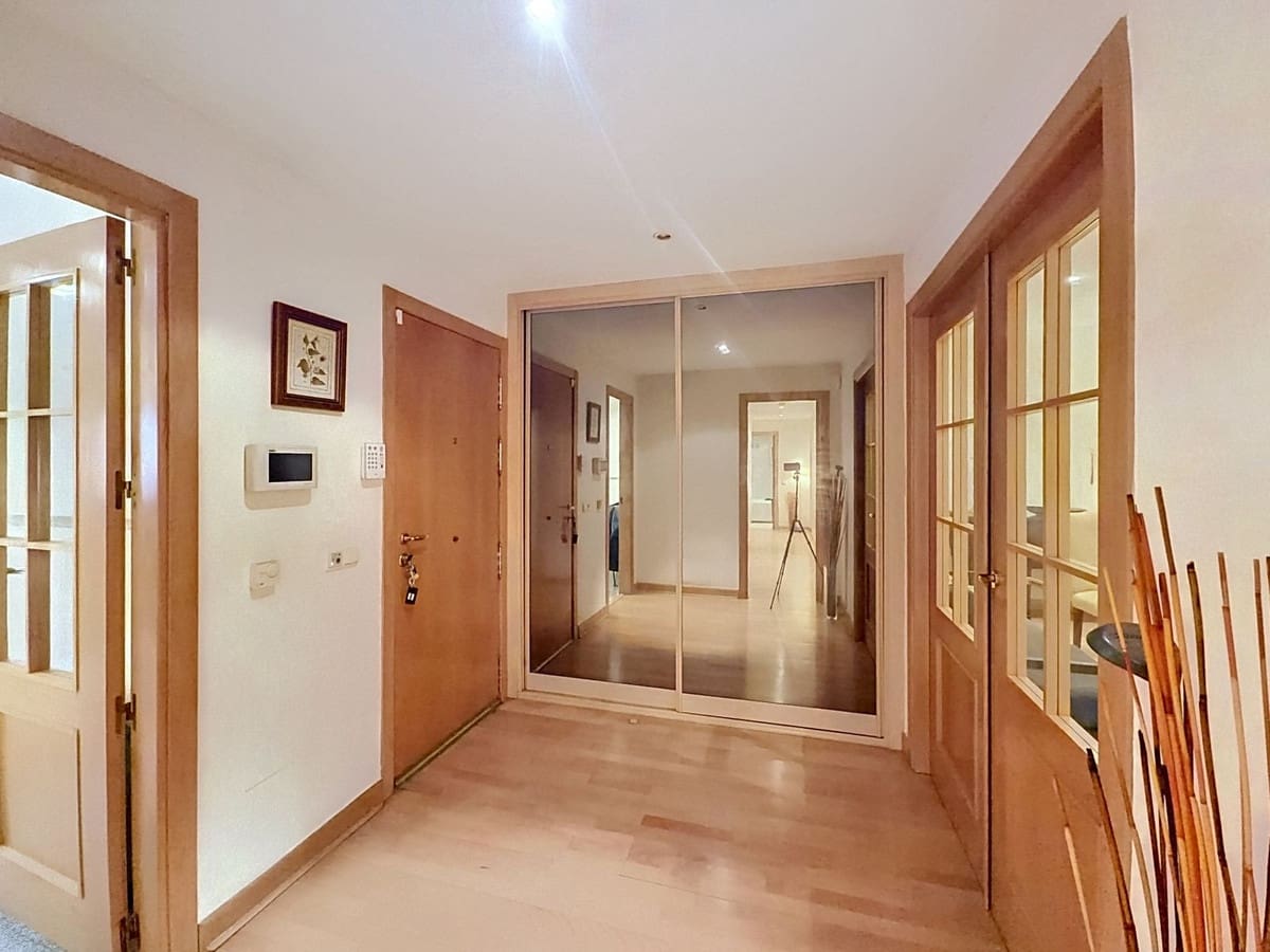 4 bedroom Apartment for sale in Guadalmansa with pool garage - € 896,000 (Ref: 9877592)