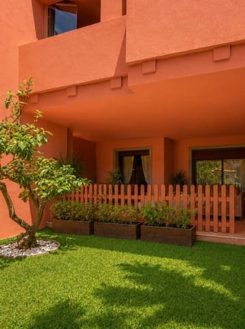 4 bedroom Apartment for sale in Guadalmansa, Estepona with pool garage - € 896,000 (Ref: 9877592)