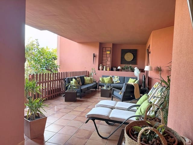 4 bedroom Apartment for sale in Guadalmansa, Estepona with pool garage - € 896,000 (Ref: 9877592)