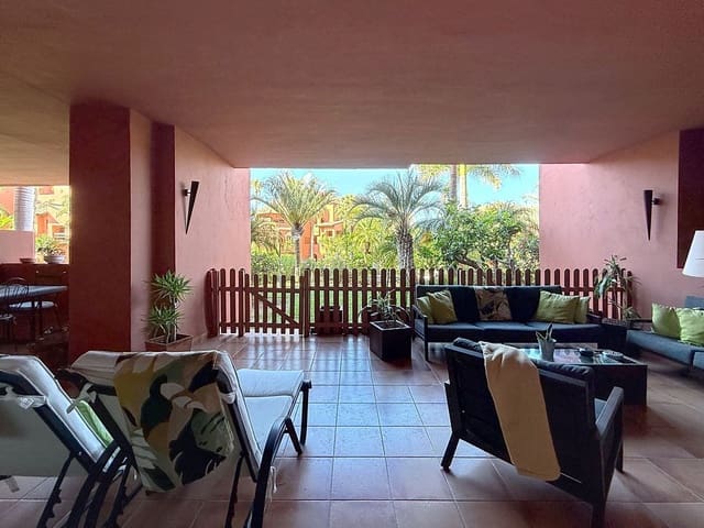 4 bedroom Apartment for sale in Guadalmansa, Estepona with pool garage - € 896,000 (Ref: 9877592)