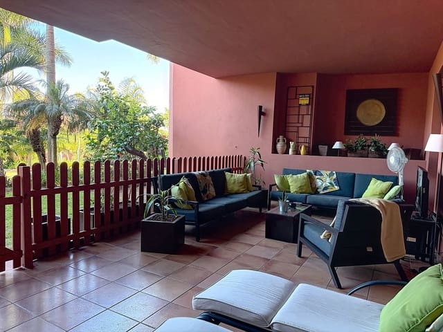 4 bedroom Apartment for sale in Guadalmansa, Estepona with pool garage - € 896,000 (Ref: 9877592)