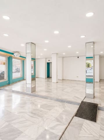 Negocio en San Pedro de Alcantara, Marbella en venta - 320.000 € (Ref: 9880266)